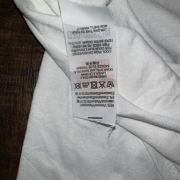 MISSGUIDED COLD SHOULDER TOP - Picture 5 of 6